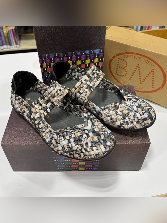 bernie mev. Shoes - bernie mev. Woven Mary Jane Flats in Black, Tan & Cream